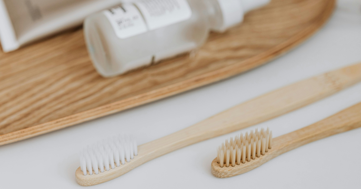 Mau hálito (halitose): causas, soluções e quando procurar um dentista